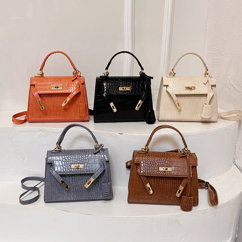 Trendy And Fashionable Handbag - UNBEATABLE STORE