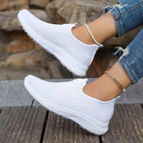 Women's Soft Bottom Slip-on Flyknit Breathable Casual Shoes