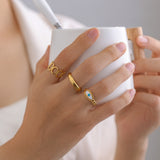 European And American Elegant Stainless Steel Golden Open-end Eyes O-shaped Square Ring Suit