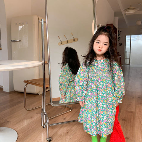 Printed Medium And Small Girls' Dresses