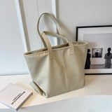 Niche, High-end Commuting Retro Women's Tote Bag